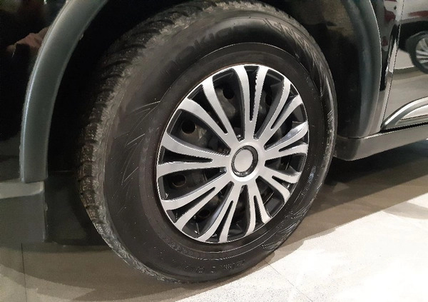 Mitsubishi Outlander cena 75000 przebieg: 136254, rok produkcji 2016 z Szczucin małe 529